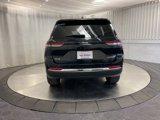 Used 2023 Jeep Grand Cherokee Limited image 6