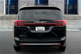 Used 2022 Chrysler Pacifica Touring-L image 4