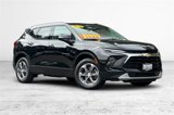 Used 2024 Chevrolet Blazer LT image 2