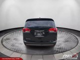 Used 2017 Chrysler Pacifica Touring-L image 4