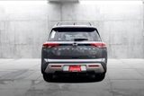 New 2025 Nissan Pathfinder Platinum image 6