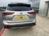 Used 2021 Toyota Highlander Limited image 3