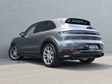 New 2025 Porsche Cayenne GTS image 3