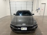 Used 2025 Hyundai Elantra Sport image 2