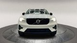 Used 2023 Volvo XC40 B4 Ultimate image 3