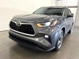 Used 2021 Toyota Highlander XLE image 6