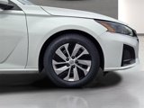 Used 2023 Nissan Altima 2.5 S image 5