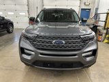 Used 2022 Ford Explorer XLT image 2