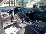 Used 2021 Ford Edge SEL w/ Convenience Package image 4