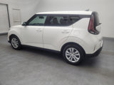 Used 2023 Kia Soul LX image 3