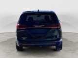 New 2025 Chrysler Pacifica Select image 4