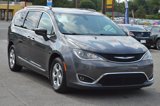 Used 2017 Chrysler Pacifica Touring-L Plus image 2