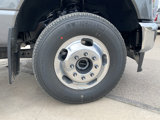 New 2025 Ford F350 4x4 Crew Cab DRW Super Duty image 2