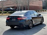 Used 2020 Toyota Camry SE image 4