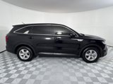 Used 2022 Kia Sorento LX image 4