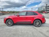Used 2025 Porsche Macan image 4