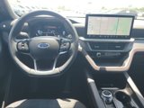 Used 2025 Ford Explorer ST-Line image 3