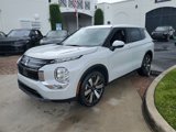 New 2025 Mitsubishi Outlander SE image 3