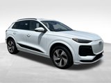 New 2025 Audi Q6 e-tron Premium Plus image 2