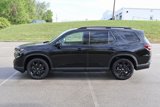 New 2025 Honda Pilot Black Edition image 2