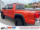 Used 2017 Toyota Tacoma TRD Off-Road w/ Tow Package (A/T) image 3