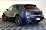 Used 2023 Porsche Macan image 3