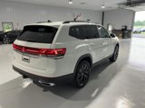 New 2025 Volkswagen Atlas SE image 4