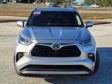 Used 2020 Toyota Highlander Platinum image 2