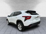 Used 2024 Chevrolet Trax LS w/ LS Convenience Package image 3