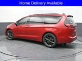 New 2025 Chrysler Pacifica Limited image 3