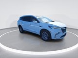 Used 2022 Buick Enclave Essence image 2