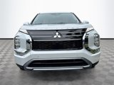 New 2025 Mitsubishi Outlander SE image 2