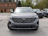 New 2025 Volkswagen Atlas SEL image 2