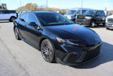 Used 2025 Toyota Camry SE image 4