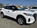 Used 2023 Nissan Kicks S image 3