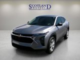 Used 2025 Chevrolet Trax LS w/ Driver Confidence Package image 2