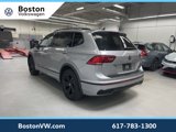 Used 2024 Volkswagen Tiguan SE R-Line image 2