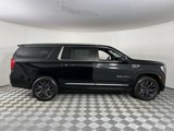 Used 2024 GMC Yukon XL Denali image 5