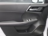 New 2025 Mitsubishi Outlander SE image 5