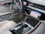 Used 2019 Audi A8 L 4.0T image 3