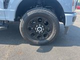 Used 2025 Ford F250 Lariat w/ Black Appearance Package image 2
