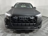 New 2025 Audi Q7 3.0T Prestige image 3