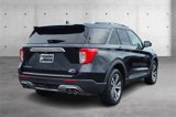 Used 2020 Ford Explorer Platinum w/ Premium Technology Package image 3
