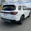 New 2025 Honda Pilot EX-L image 5