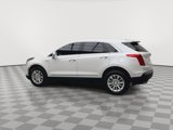 Used 2018 Cadillac XT5 AWD image 2
