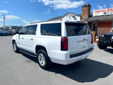 Used 2018 Chevrolet Suburban LT image 3