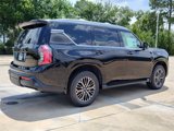 New 2025 Nissan Armada Platinum image 5