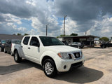 Used 2019 Nissan Frontier SV image 2