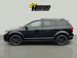 Used 2019 Dodge Journey SE w/ Blacktop Package image 2