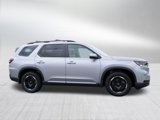 New 2025 Honda Pilot EX-L image 2